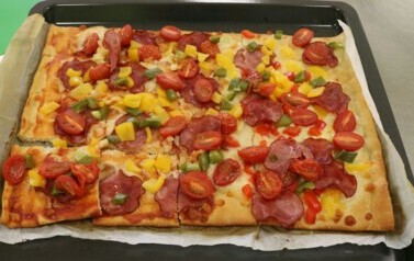 upieczona pizza