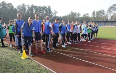 Ucznioie klasy 4-8 prezd startem