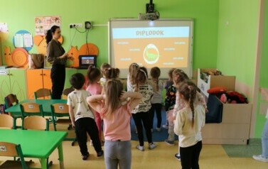 zajęcia z tablicą multimedialną