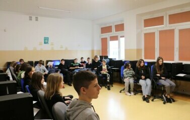 Uczniowie klasy 7 i 8 
