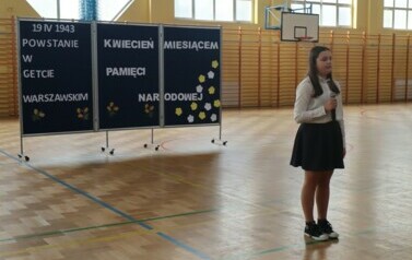 Kornelia Żebrowska z klasy 6