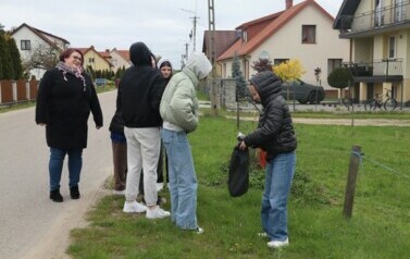 Uczniowie klasy 7 z Panią  Agnieszką Szczubełek 