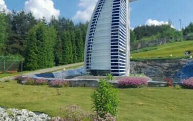 Burdż al -Arab w Parku Miniatur Krajno