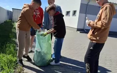 Sprzątanie Lelisa