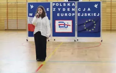 Uczennica klasy 8