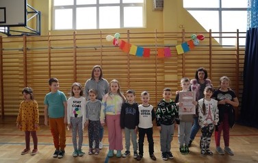 Dzień na TAK - kl. Ia z wychowawcą, zdobywcy II miejsca w konkursie klas 0 - III