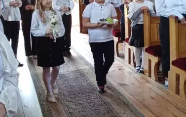 Uczniowie.