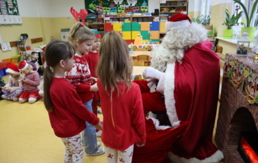 Mikołajki w zer&oacute;wce 6