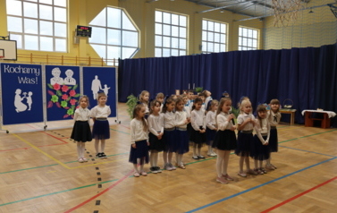 Dzień Babci i Dziadka w oddziale przedszkolnym 40