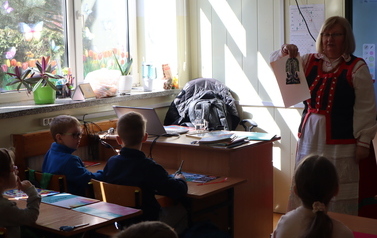 Dni Kurpiowskie w naszej szkole &ndash; spotkanie z tradycją i kulturą ludową 25