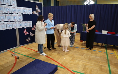 Komisja Konkursowa wręcza nagrody