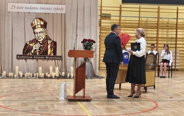 25-lecie nadania imienia 28.05 (149)