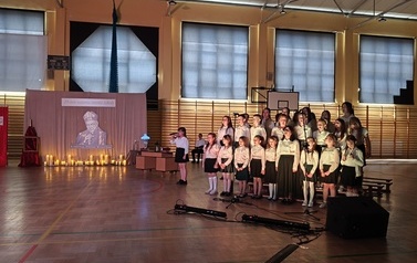 25-lecie nadania imienia 28.05 (111)