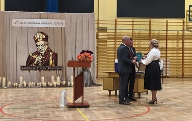 25-lecie nadania imienia 28.05 (145)