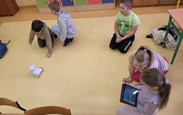 Programowanie to świetna zabawa! &ndash; uczniowie klasy 2a odkrywają świat kodowania 4
