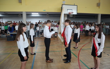 Przekazanie sztandaru