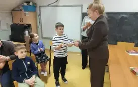 "Orzeł Biały - nasza duma" - szkolny konkurs historyczno - plastyczny 14