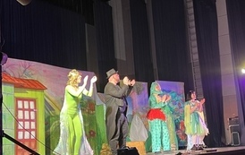 aktorzy w całej okazałości