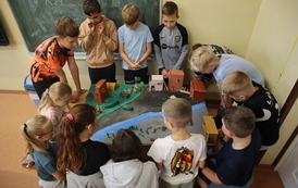 Czy historia może odciągnąć młodzież od komputera? 2
