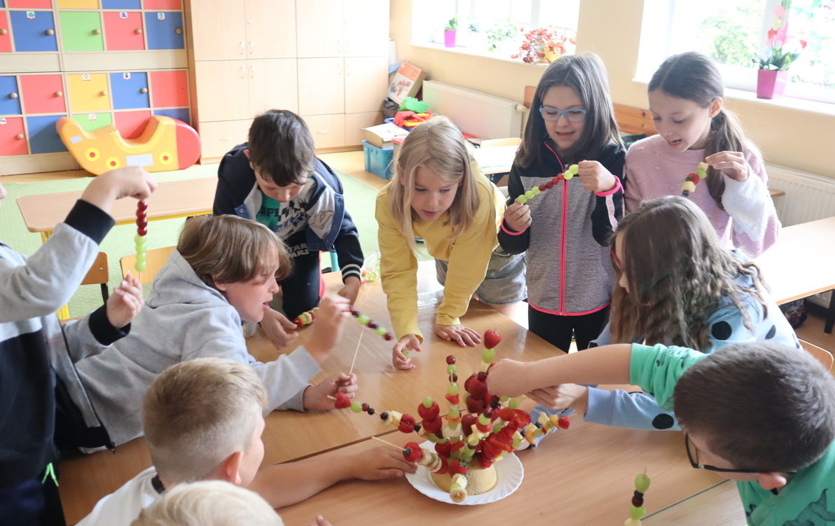 Zdjęcie do "Aby zdrowym być, trzeba zdrowo żyć"