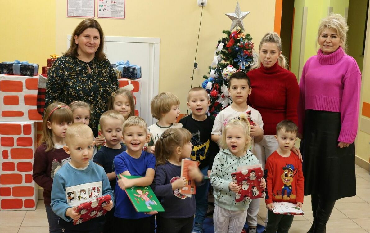 Zdjęcie do Rozstrzygnięcie Przedszkolnego Konkursu Plastyczno-Technicznego "Ozdoba choinkowa"