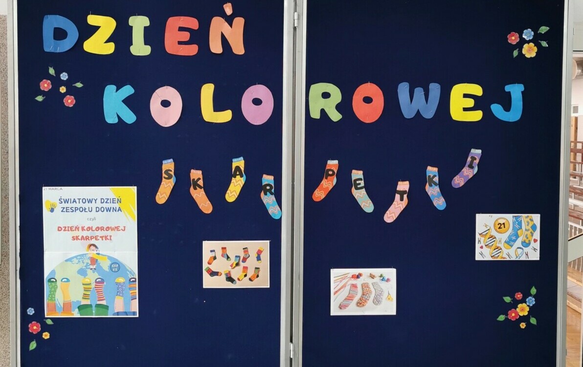 Zdjęcie do Dzień Kolorowej Skarpetki - Światowy Dzień Zespołu Downa
