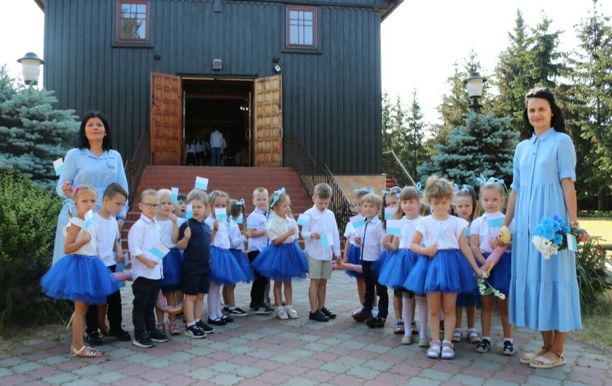 Zdjęcie do Poświęcenie kapliczki Matki Boskiej