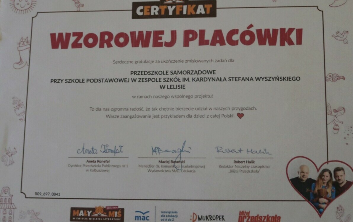 Zdjęcie do Certyfikat Wzorowej Plac&oacute;wki Małego Misia w Świecie Wielkiej Literatury