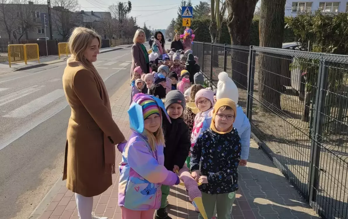 Zdjęcie do Pierwszy Dzień Wiosny w przedszkolu