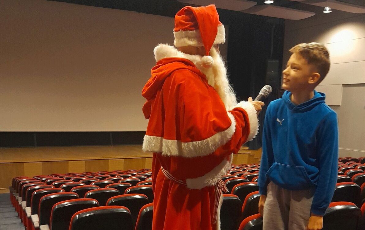 Zdjęcie do Spotkanie z Mikołajem w kinie